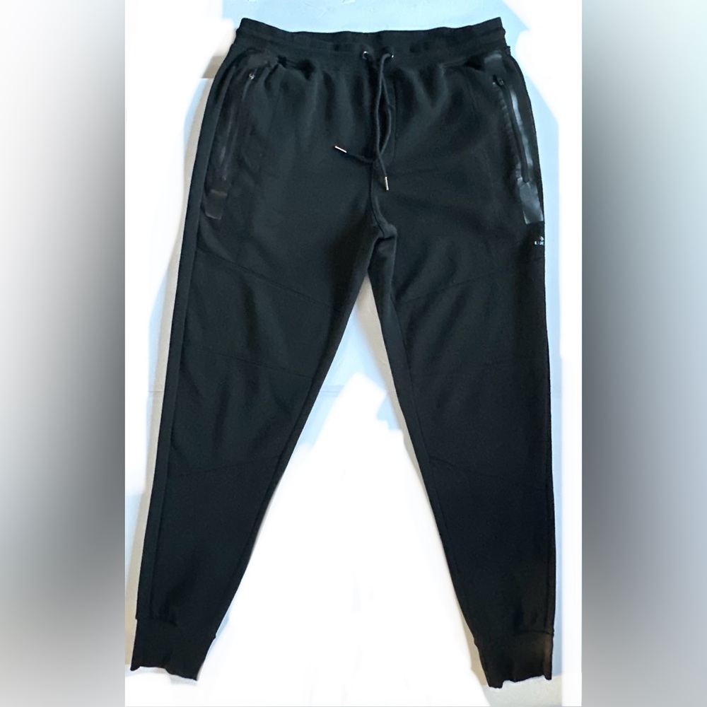NWOT Men’s sweatpants